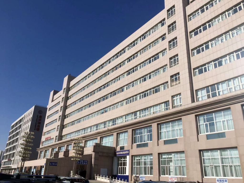 赤峰市醫(yī)院